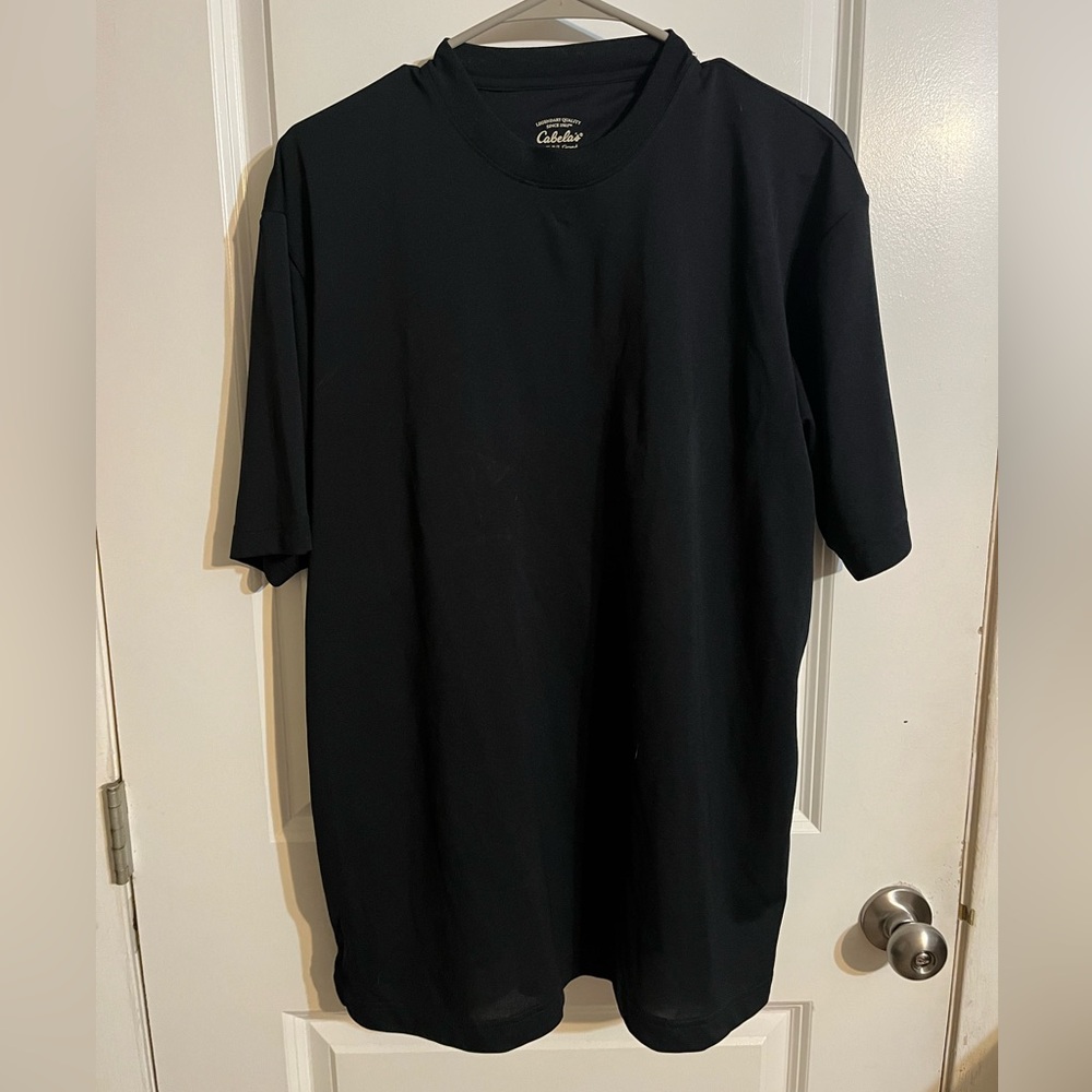 Cabela’s Men's Black Shirt